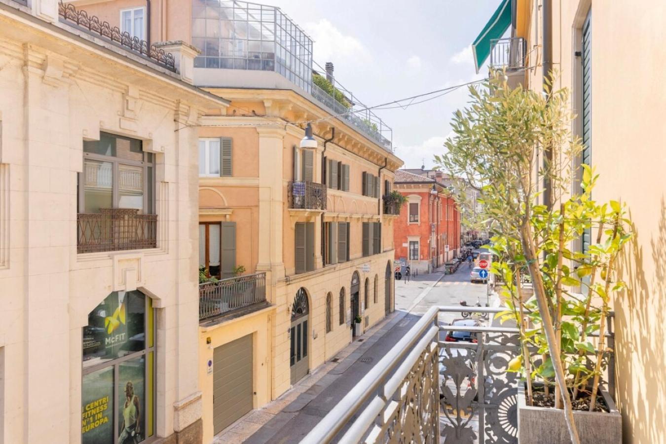 Manin Grand House Apartment Verona Luaran gambar